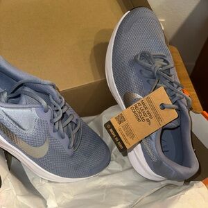 Nike Revolution Shoe